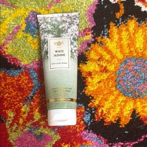 Bath & Body Works White Jasmine Body Cream